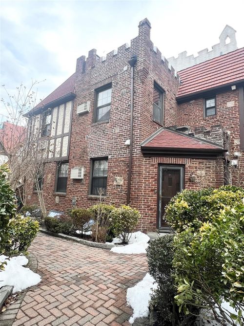 10-189-40 #10 37th Ave, Flushing, NY, 11358-2302 | Card Image