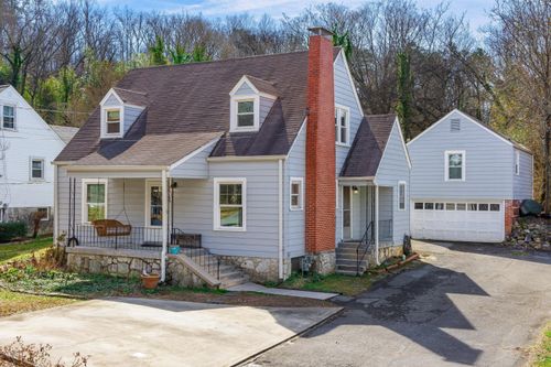 204 Woodrow Ave, Chattanooga, TN, 37415-2823 | Card Image