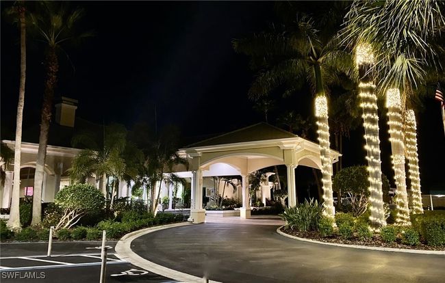APT-2528 - 2760 Cypress Trace Cir, Condo with 2 bedrooms, 2 bathrooms and null parking in NAPLES FL | Image 23