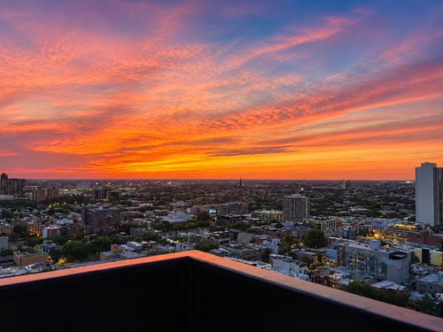 2912-1360 Sandburg Ter, Chicago, IL, 60610-7914 | Card Image