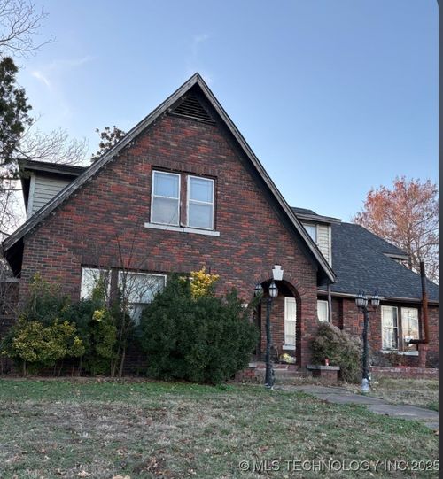 1101 S Mekusukey Ave, Wewoka, OK, 74884-3638 | Card Image