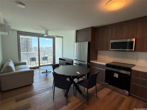 3005-1515 Liona St, Honolulu, HI, 96814-2442 | Card Image