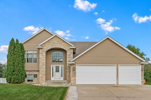 1707 Dupre Rd, Centerville, MN, 55038-7762 | Card Image