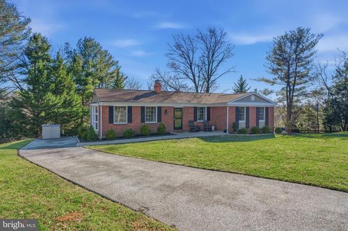 1229 Wine Spring Ln, Towson, MD, 21204-3614 | Card Image