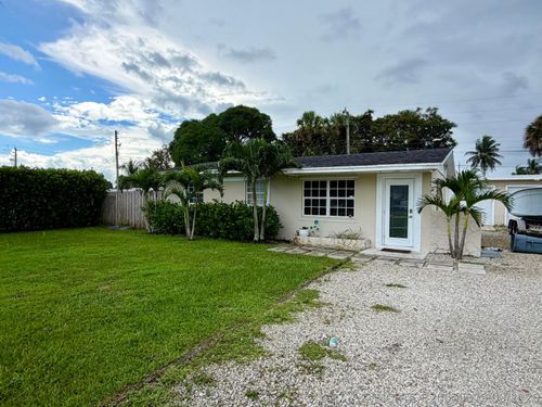 3540 Amy Ave, West Palm Beach, FL, 33403-1602 | Card Image