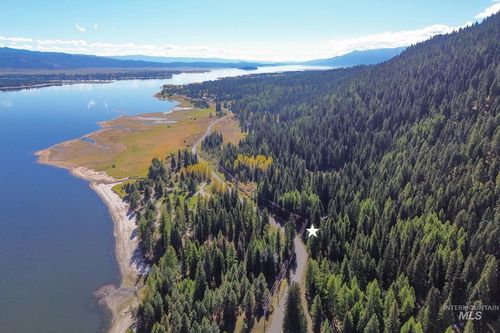 2325 W Mountain Rd, Donnelly, ID, 83615-5087 | Card Image