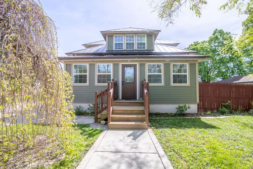 N4812 N Helenville Rd, Helenville, WI, 53137-9797 | Card Image