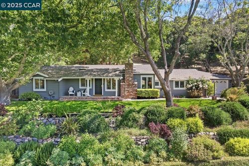 31 Parkway Ct, Orinda, CA, 94563-3522 | Card Image