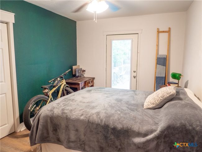 1006 W North St, House other with 2 bedrooms, 1 bathrooms and null parking in Victoria TX | Image 16
