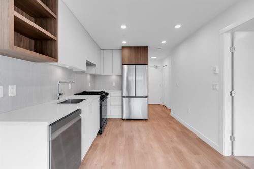 514-723 Grover Ave, Coquitlam, BC, V3J0L9 | Card Image