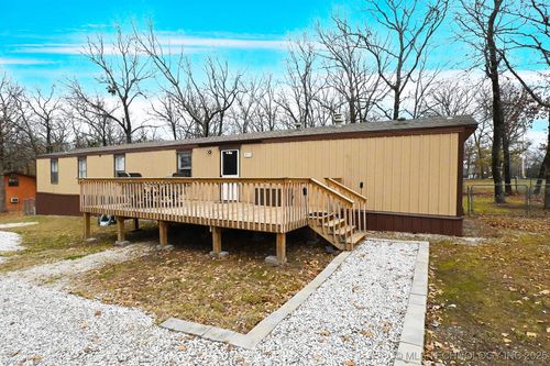211 Wildwood Trl, Gore, OK, 74435-5610 | Card Image