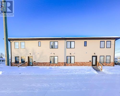 1101 Frederica St W, Thunder Bay, ON, P7E3Y1 | Card Image