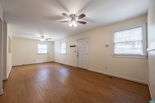 7311 S Seminole Trl, ROCHELLE, VA, 22738-4054 | Card Image