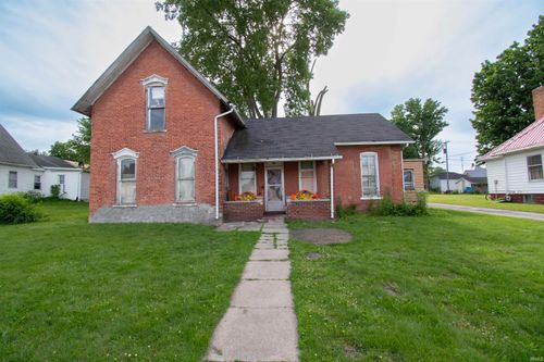 504 Mclean St, Ligonier, IN, 46767-2232 | Card Image