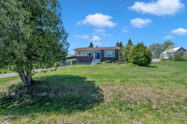 34 Ritchie Rd, House other with 3 bedrooms, 1 bathrooms and 6 parking in Cache Bay ON | Image 39
