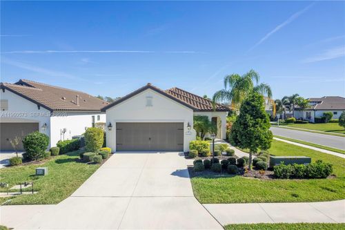 3723 Azurite Way, Bradenton, FL, 34211-1210 | Card Image