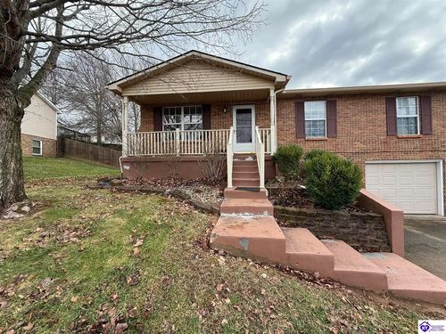 114 Monroe St, Radcliff, KY, 40160-9039 | Card Image