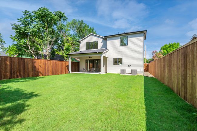 9006 Diceman Dr, House other with 4 bedrooms, 4 bathrooms and null parking in Dallas TX | Image 35