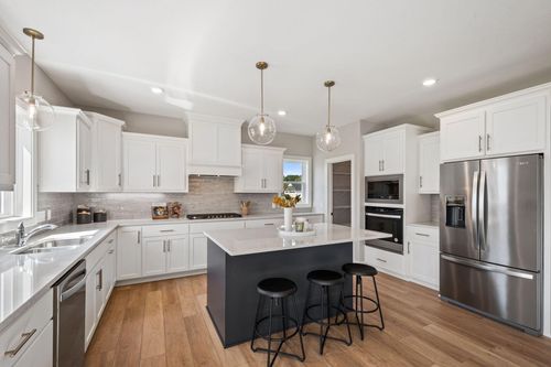 5324 176th St W, Lakeville, MN, 55044-5171 | Card Image