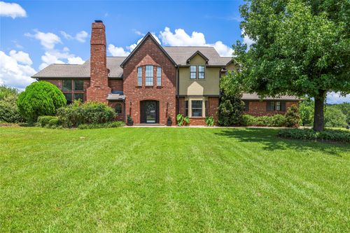 18751 Ridgeline Rd, Tyler, TX, 75703-8241 | Card Image