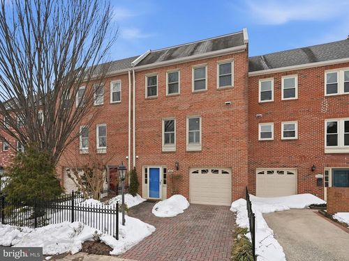 1566 Westmoreland St, Mclean, VA, 22101-4326 | Card Image