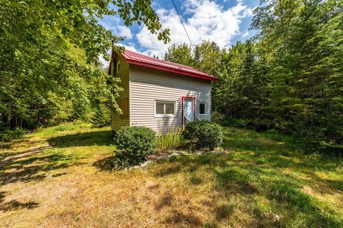 {{alt}} | Card Image