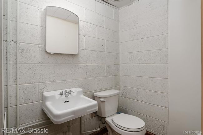 Half bath in basement | Image 29