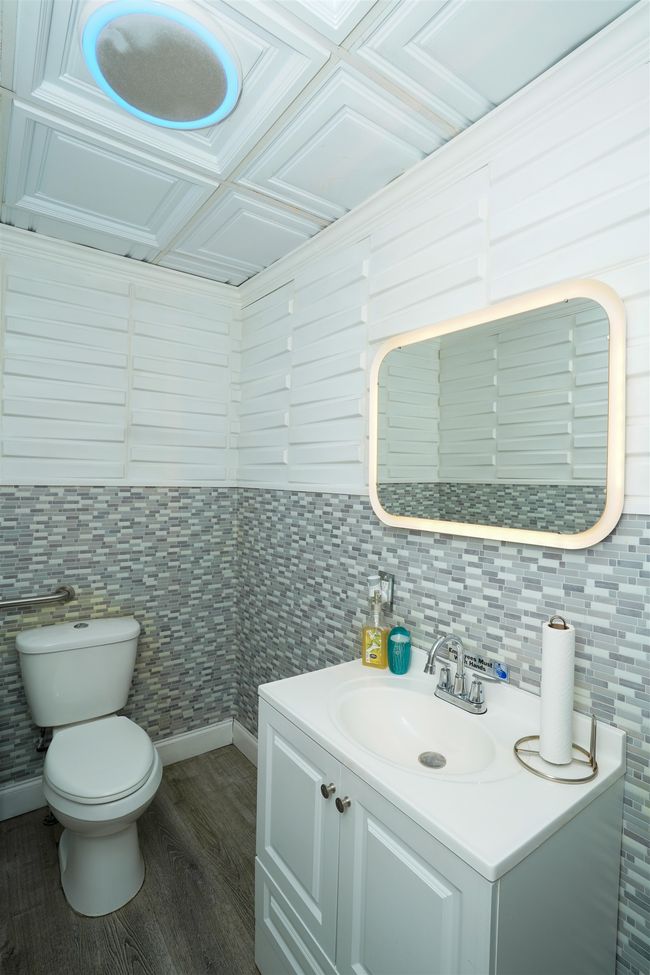 6607 Bergenline Ave, Home with 0 bedrooms, 1 bathrooms and null parking in West New York NJ | Image 21