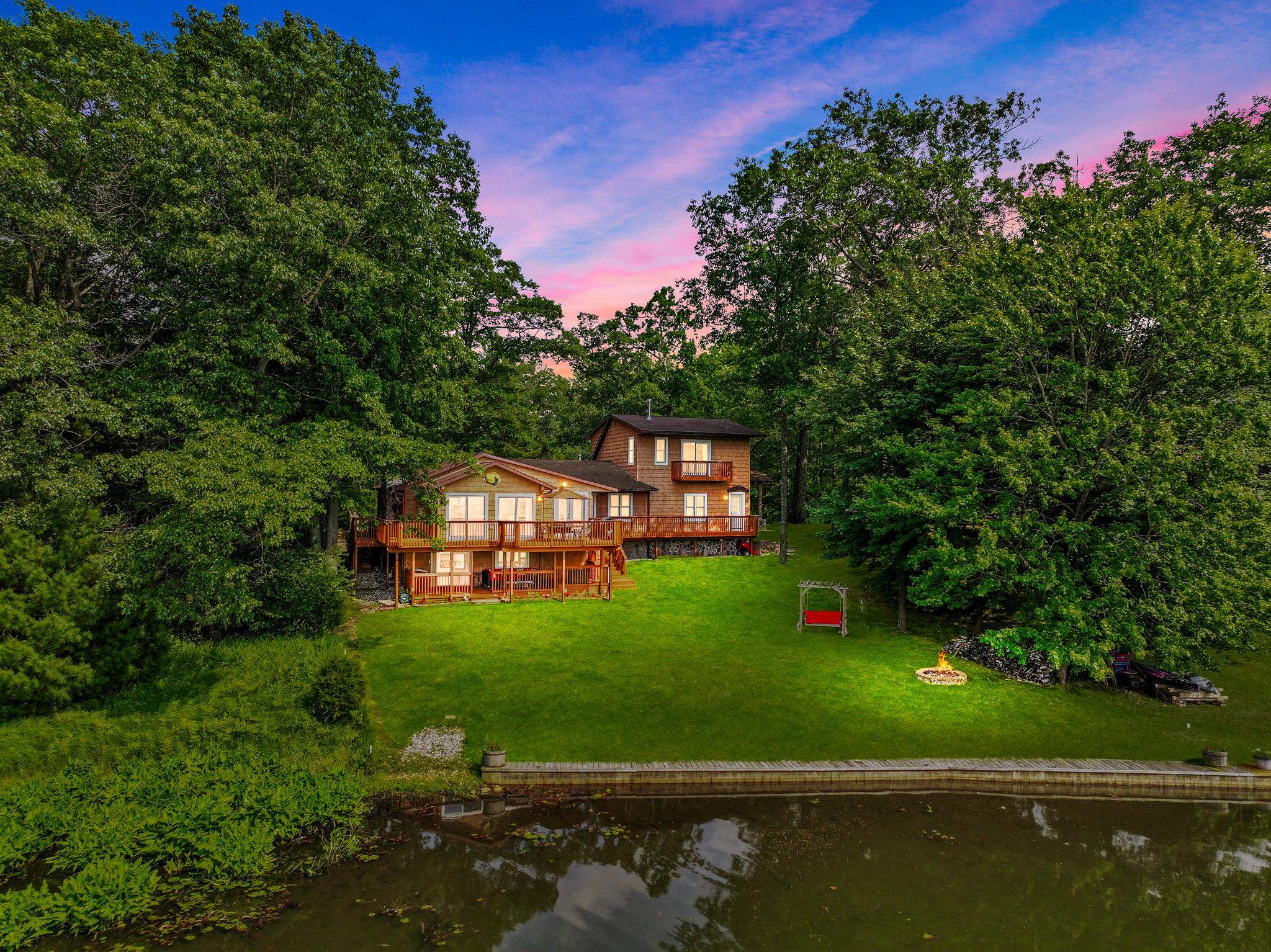 Carolyn Dr, Lake City, MI 49651