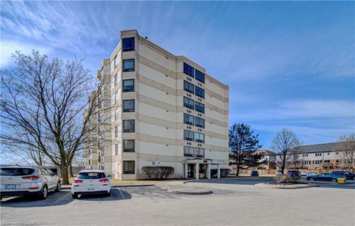 702-688 Preston Parkway, Cambridge, ON, N3H5K6 | Card Image