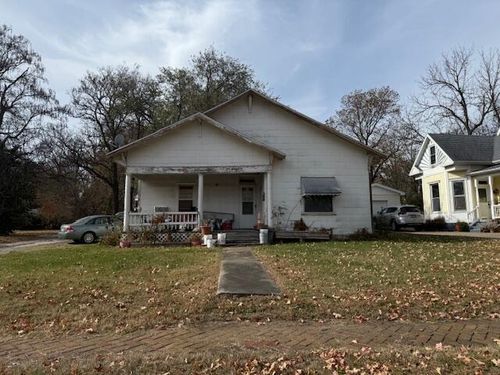 2023 N Robberson Ave, Springfield, MO, 65803-2929 | Card Image