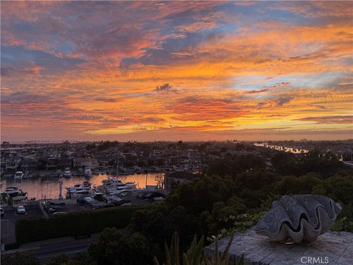 1535 Dolphin Ter, Corona del Mar, CA, 92625-1733 | Card Image