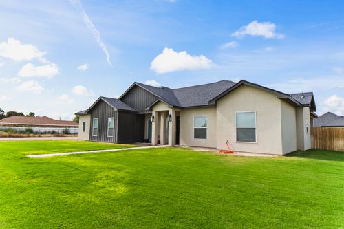 204 Sockwell Dr, Hobbs, NM, 88242 | Card Image