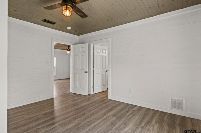 924 Kaufman St S, House other with 2 bedrooms, 1 bathrooms and null parking in Mt Vernon TX | Image 13