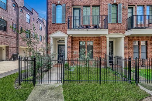 40-2110 Shearn St, Houston, TX, 77007-3962 | Card Image