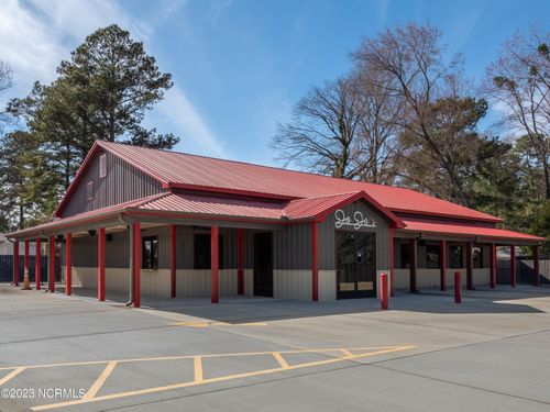 2234 N Main St, Tarboro, NC, 27886-2147 | Card Image