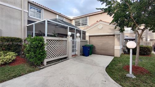 11045-11045 Neptune Dr, Hollywood, FL, 33026-4733 | Card Image
