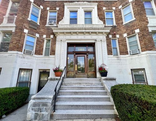 3-1669 Commonwealth Ave, Boston, MA, 02135-4948 | Card Image