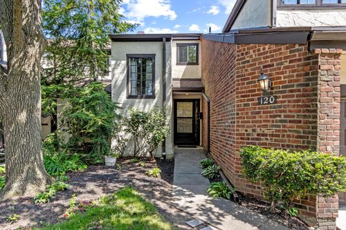 36c-120 Saint Julien St, Worthington, OH, 43085-2241 | Card Image