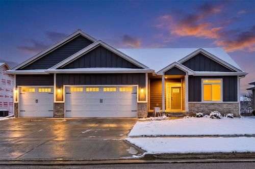 209 Cedar Dr, Gilbert, IA, 50105-2101 | Card Image