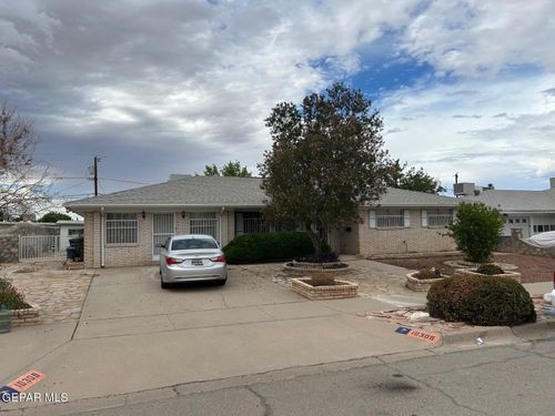 10309 Woodruff Ct, El Paso, TX, 79925-6356 | Card Image