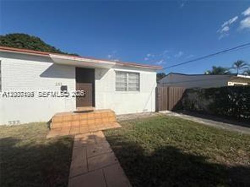 233-235 Nw 45th Ave, Miami, FL, 33126 | Card Image