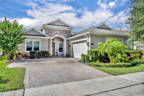 102 Bedford Ct, Deland, FL, 32724-8845 | Card Image