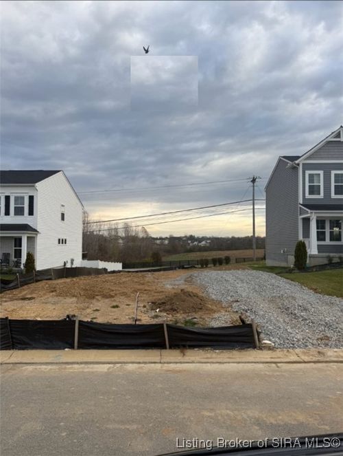 8222 Crescent Cv, Charlestown, IN, 47111-7703 | Card Image