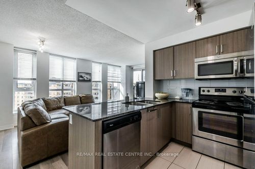 719-80 Esther Lorrie Dr, Etobicoke, ON, M9W0C6 | Card Image