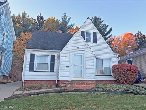 3019 Torrington Ave, Parma, OH, 44134-2215 | Card Image