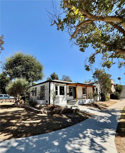 1016 Highland Ave, Glendale, CA, 91202-2023 | Card Image