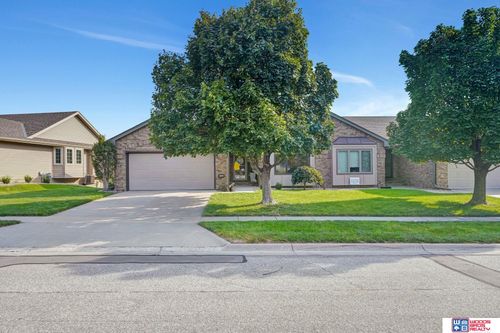 5524 Moor Dr, Lincoln, NE, 68516-4959 | Card Image