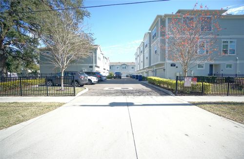 unit-8-115 N Arrawana Ave, TAMPA, FL, 33609-2480 | Card Image