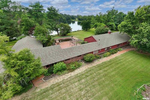 73 Minetree Ln, Carbondale, IL, 62903-8222 | Card Image